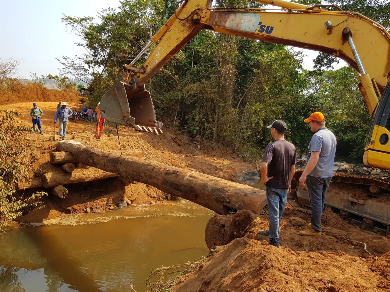 Estradas Transportes Servi Os P Blicos Ponte Sobre O Rio Segredo