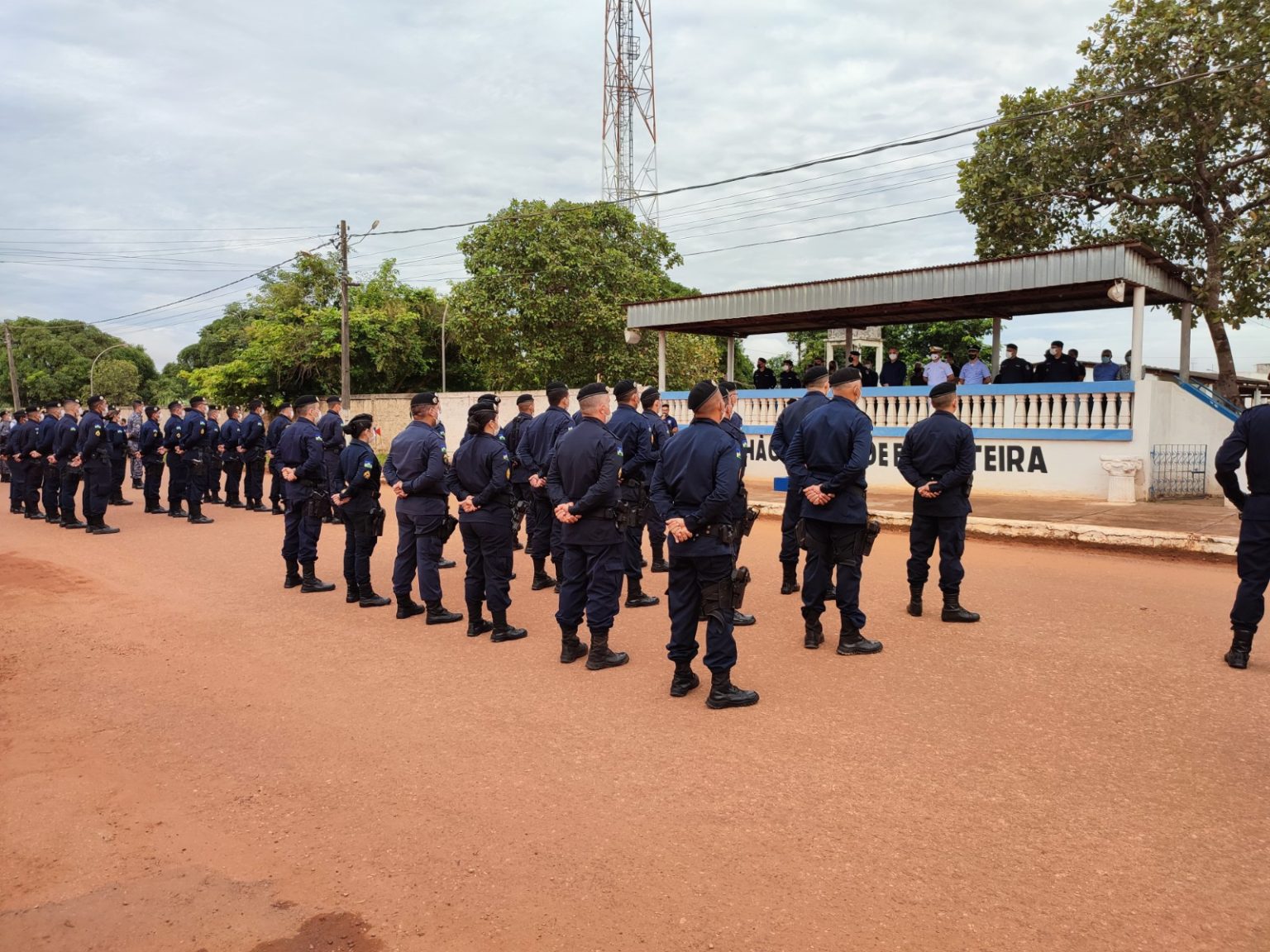 Pol Cia Militar Em Guajar Mirim Formatura Marca Passagem De Comando