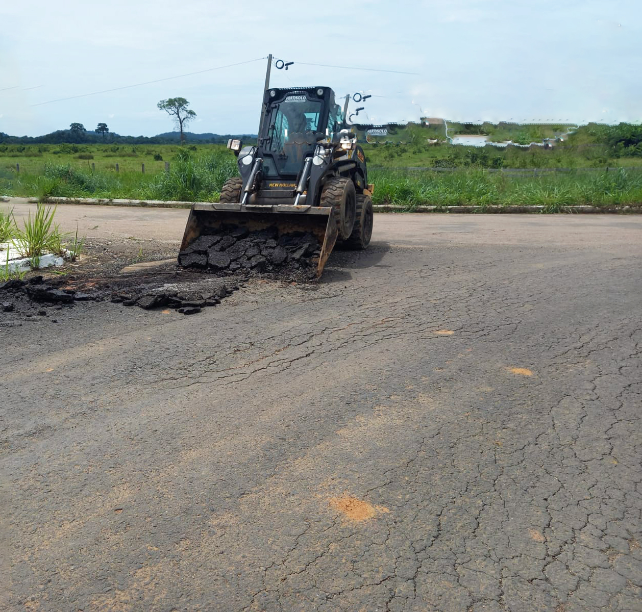 Estradas Transportes Serviços Públicos DER executa obras na RO 459