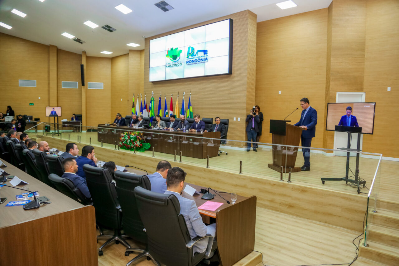 Educação Quatro estudantes de Rondônia disputam vaga para o programa