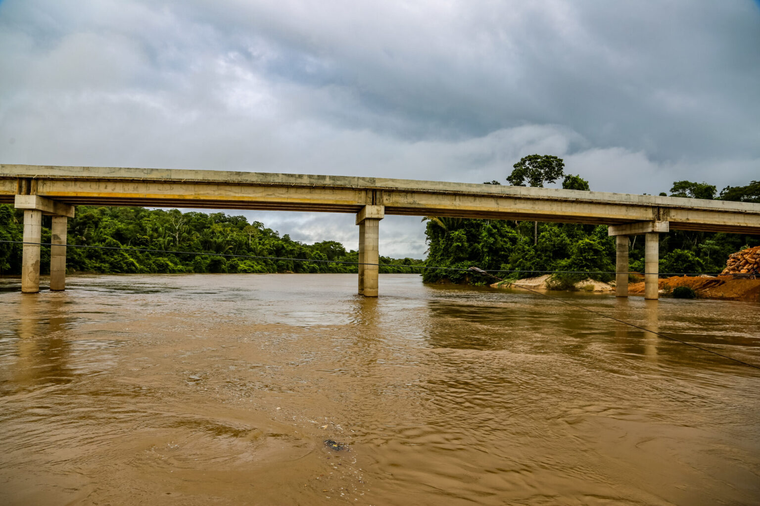 Comunicação Inauguração da ponte sobre o rio Jamari em Alto Paraíso