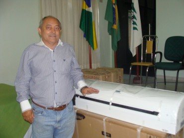 Bartolomeu Tavares é diretor da Escola Estadual Raimundo Cantanhede, em Jaru, revela que não acreditava que aconteceria a climatização das salas