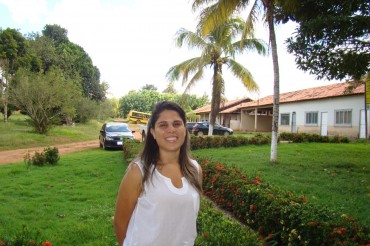 Natali Silva, diretora da escola