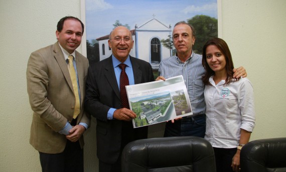 Reunião com o sr. Henrique Prata sobre o Hospital do Câncer da Amazônia_13.11.14_Fotos_Daiane Mendonça (7)