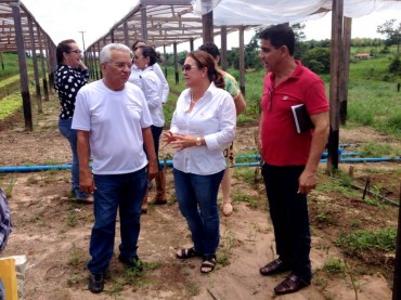 Secretária Fátima Gavioli visitou as instalações do Instituto Abaitará, na zona rural de Pimenta Bueno