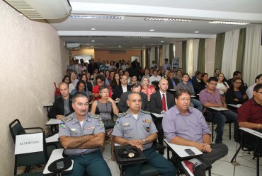 Secretários e técnicos do estado participaram da reunião da Agir 