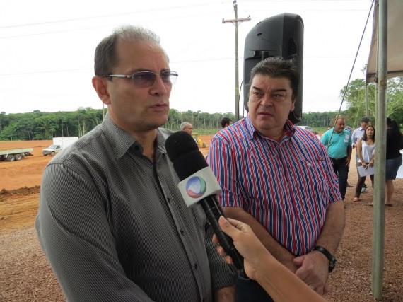 Vice-governador Daniel Pereira e Williames Pimentel, secretário de Saúde