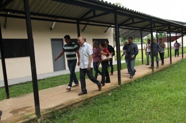 governador visita escola do ditrito de nazaré (20)
