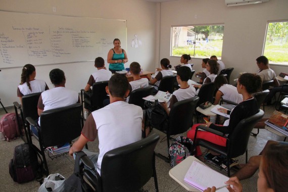 26-02-2015 Alunos da escola Abaitará Foto Ésio Mendes (4)