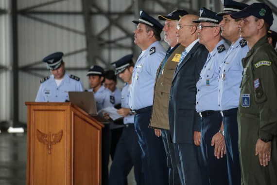 Governador Confúcio Moura participou da solenidade com o ministro da Defesa