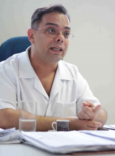 Pediatra Daniel Carvalho destaca importância do calendário de vacinas