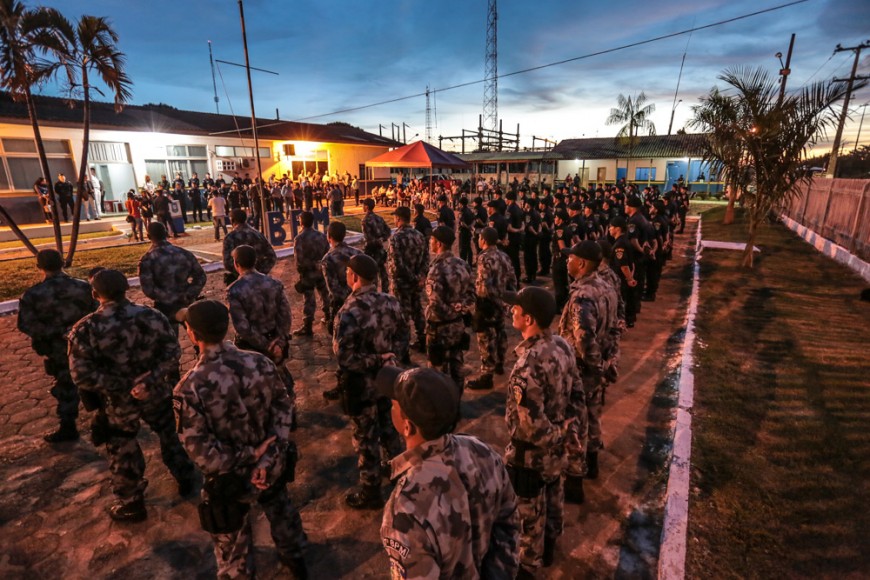 Solenidade cívico-militar_Dia de Tiradentes - promoções de PM's  ARIQUEMES 24-04-13