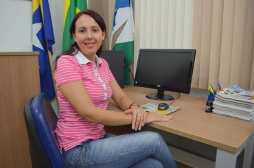 Gracirleide de Freitas é a nova vice-diretora da Escola Estadual Carmem Ione de Araújo, em Ariquemes