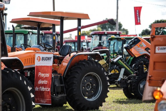 Mais de 400 equipamentos foram entregues às associações de pequenos produtores rurais de Rondônia