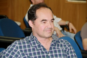 Dhelio Batista Pereira - Médico