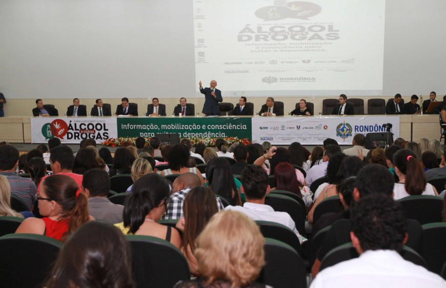 Governador Confúcio Moura abriu Semana de Enfrentamento ao Álcool e outras Drogas