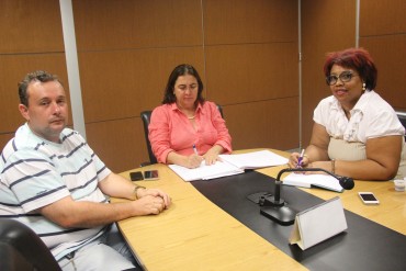 Representantes da Unir se reuniram com a secretária Fátima Gavioli para debater sobre mestrado profissional