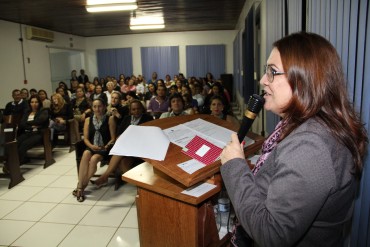 Secretária Fátima Gavioli inaugurou oficialmente os prêmios Gestão Escolar e Professores do Brasil, em Guajará-Mirim 