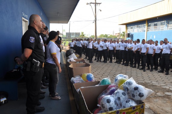 310 alunos arrecadaram mais de mil brinquedos para doações em comunidades ribeirinhas