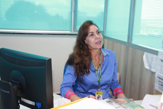 Angélica Ayres, diretora geral da Seduc, explica como funcionarão as escola com horário integral 