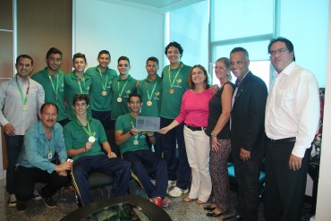 O handebol masculino ficou no lugar mais alto do podio nos Jogos Escolares da Juventude, realizados em novembro,  Londrina (PR)