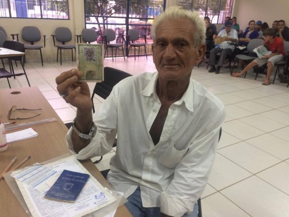Agricultor Itamar Gonçalves Coelho, 67 anos, foi tirar a segunda via do RG