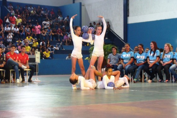 Jogos Escolares foram abertos ontem no Gerivaldão de Ji-Paraná
