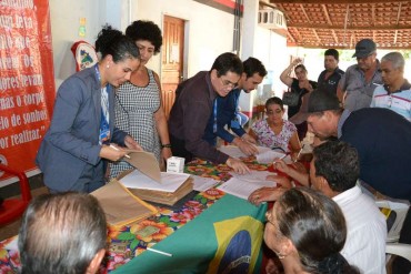 Assinatura de contratos do Programa Nacional de Habitação Rural em Ouro Preto - Alexandre Araújo - 08.07.2016