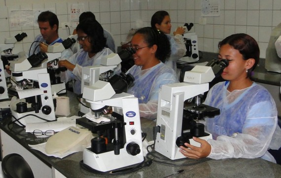 PARCERIA - Lacen e Agevisa realizam curso para atualizar dignóstico de malária
