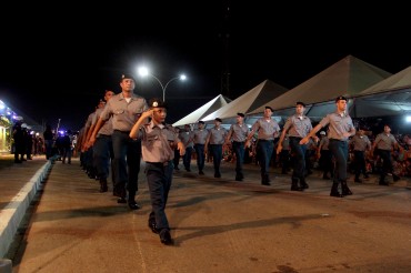 Militares durante desfile de 7 de Setembro