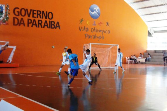 Futsal masculino assumiu a liderança ao vencer o Piauí por 8x0