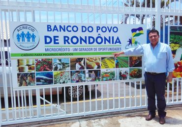 residente do Banco do Povo de Rondônia, Manuel Serra, comemora inadimplência zero