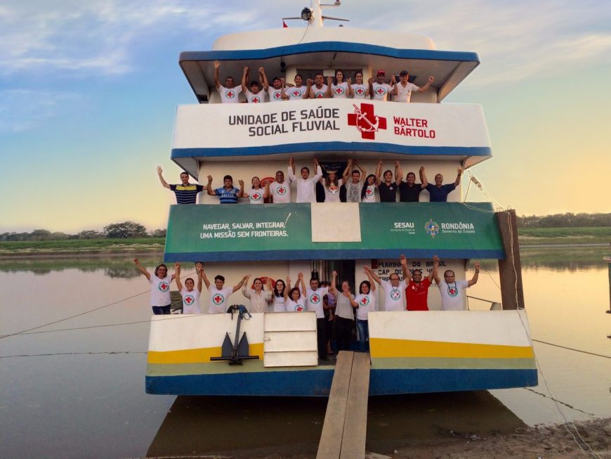 A equipe do Barco Hospital no embarque em Porto Velho com destino ao baixo madeira, onde realizou 7.891 procedimentos