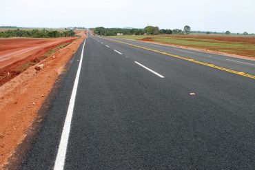 Em 2015 o governo asfaltou 10 km de Cerejeiras a Pimenteiras 