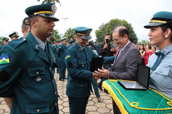 O governador em exercício Daniel Pereira destacou os investimentos feitos pelo governo para qualificar e equipar a Polícia Militar