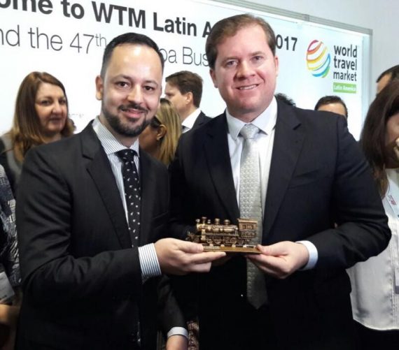 Superintendente Olivar com o ministro do Turismo, Marx Beltrão