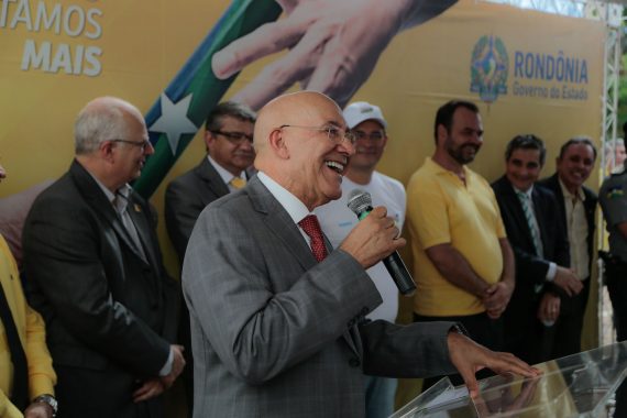 Governador Confúcio Moura durante abertura do Maio Amarelo, em Porto Velho