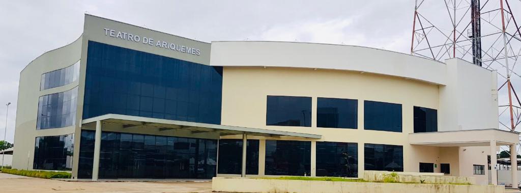 SEOSP-Servicos-realizados-no-Ariquemes-Teatro-15.03.2021-Foto-Luis-Gabriel