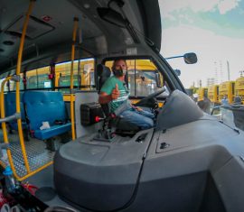 Educação - Governo de Rondônia entrega 25 ônibus escolares para atender  escolas estaduais e municipais do Estado - Governo do Estado de Rondônia -  Governo do Estado de Rondônia