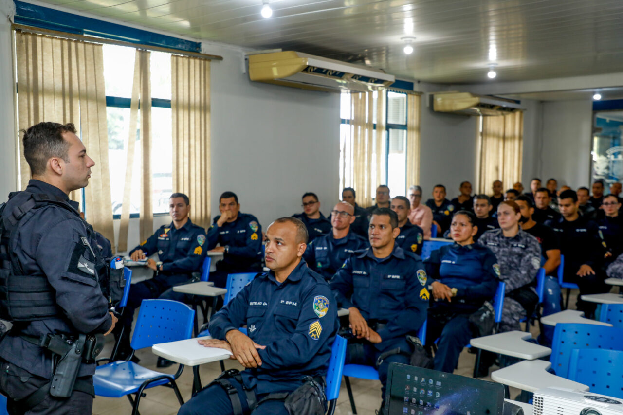 Servidores da Sepog realizam treinamento sobre a Lei Geral de Proteção de  Dados pela Escola de Governo.
