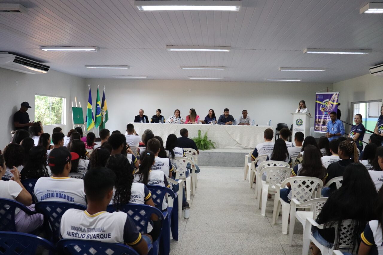 Escola Aurélio Buarque realiza sua 14° edição dos Jogos Internos