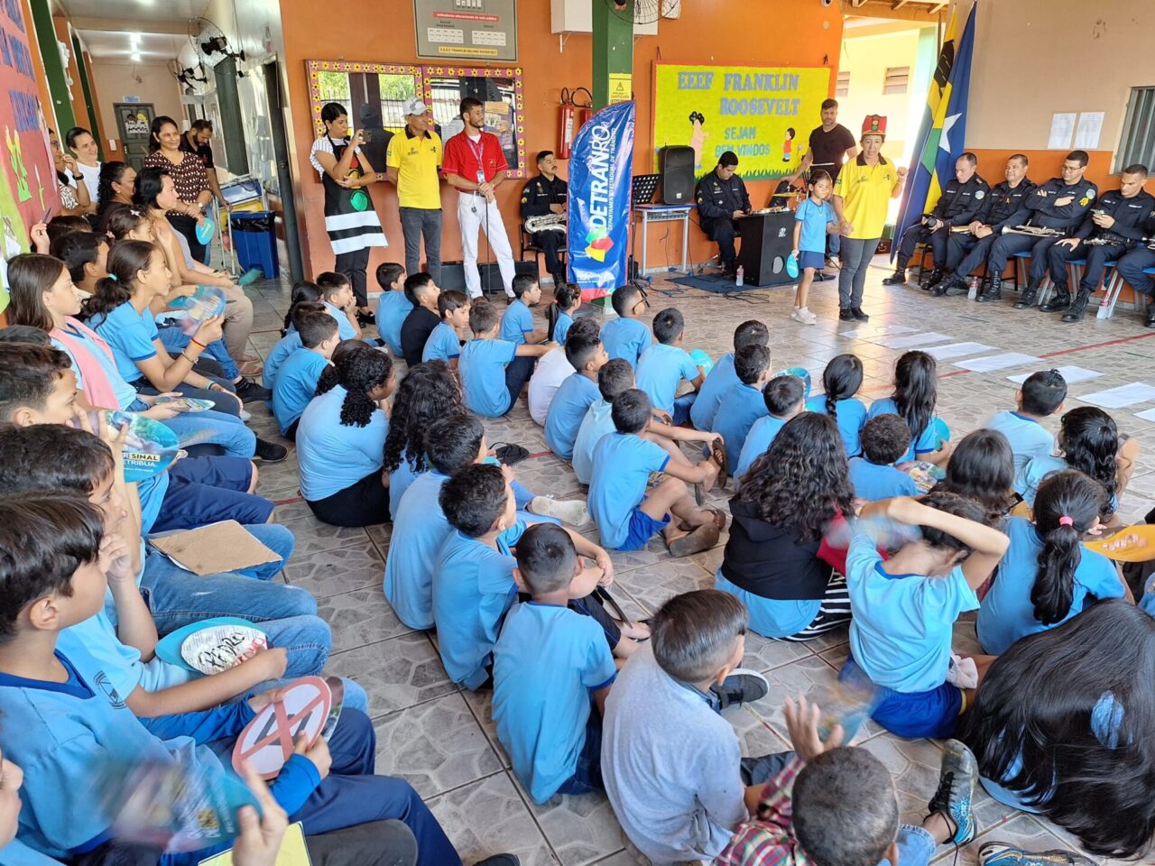 Imagem na noticia: Palestra educativa de trânsito atende estudantes de escola pública de Porto Velho