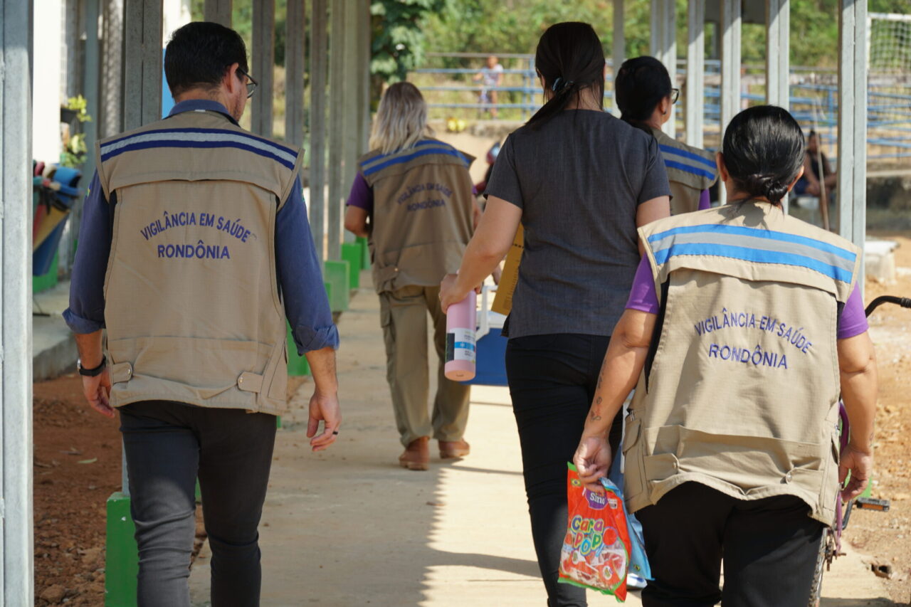 Vacina contra Mpox é ofertada de forma estratégica no SUS para grupos com maior risco de exposição