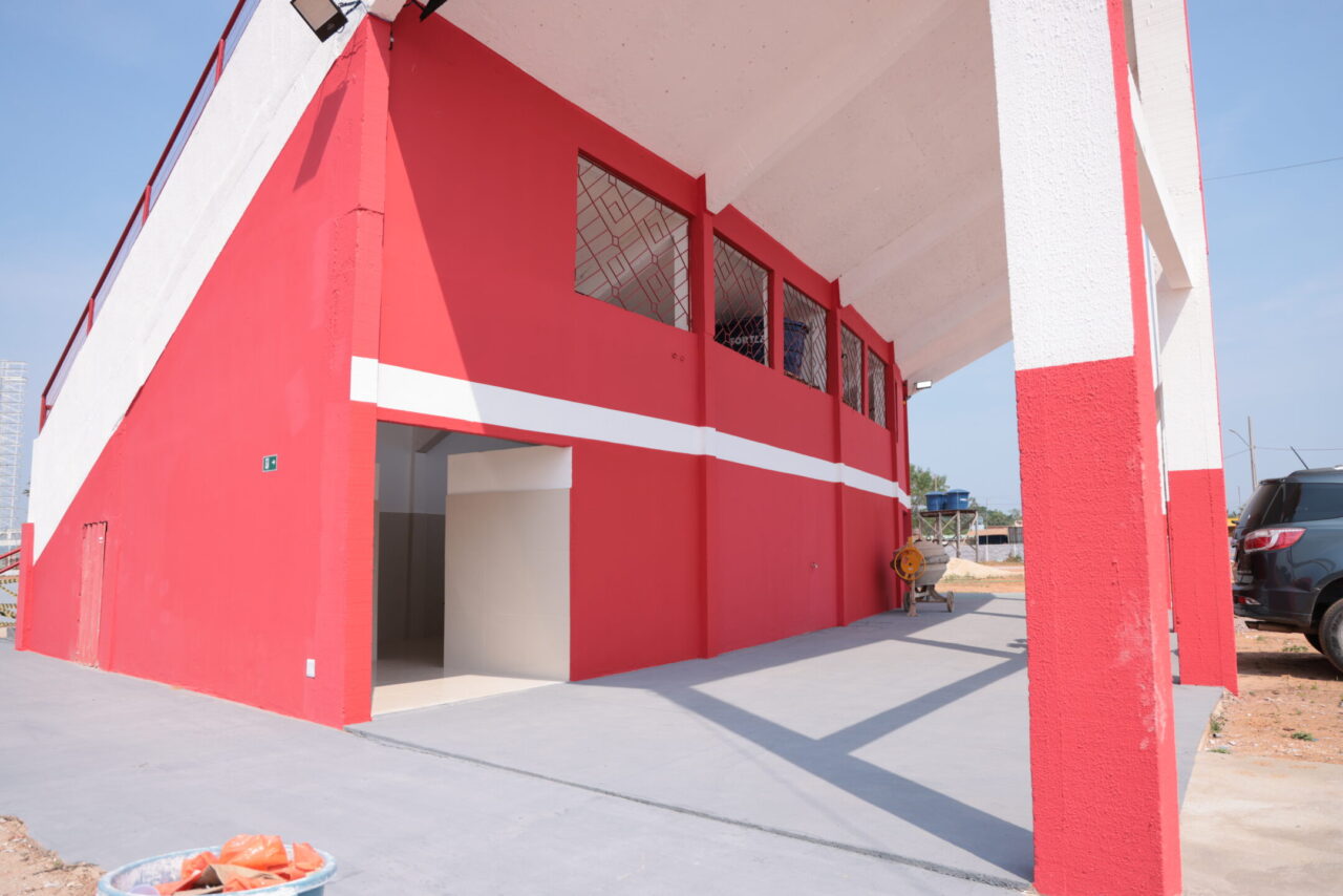 Espa&ccedil;os revitalizados nas cores do duelo na fronteira