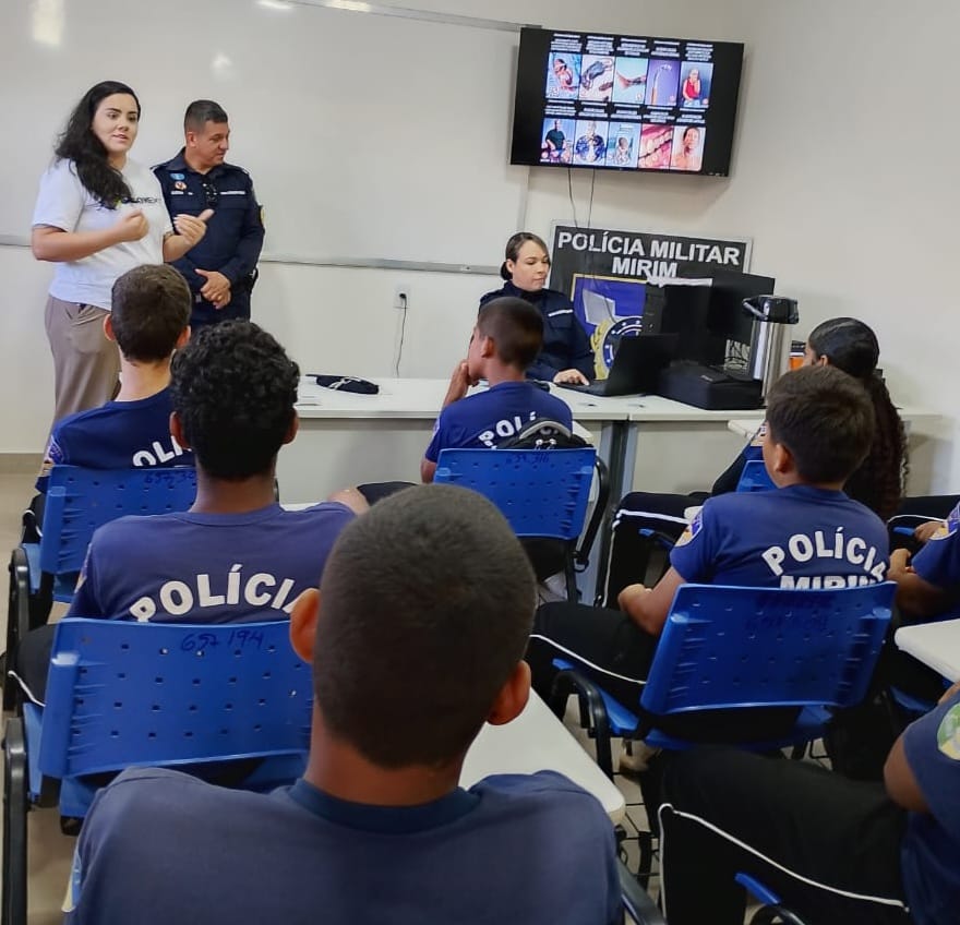 A cirurgiã-dentista, Yonara Caetano, destacou a importância da saúde bucal nas ações de prevenção