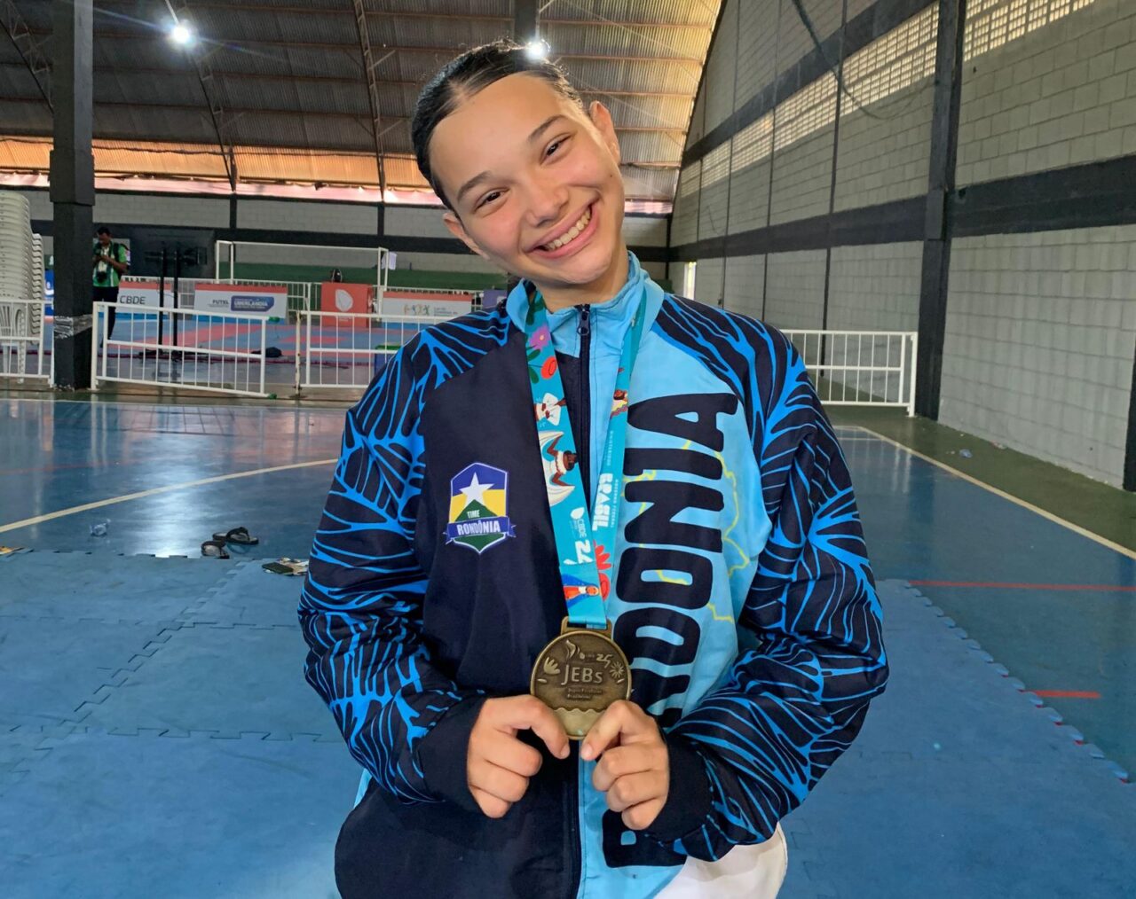 Vitória Luiza celebrou o resultado com entusiasmo