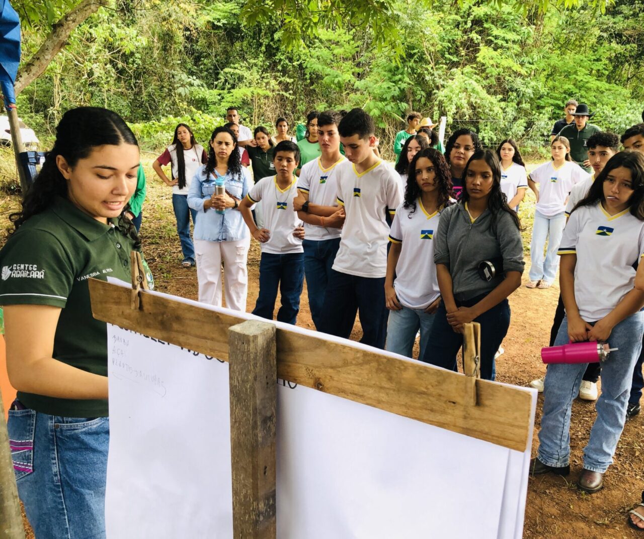 Alunos do Curso Técnico em Agroecologia apresentam trabalhos na II Semana do Técnico Agrícola, realizada em Pimenta Bueno
