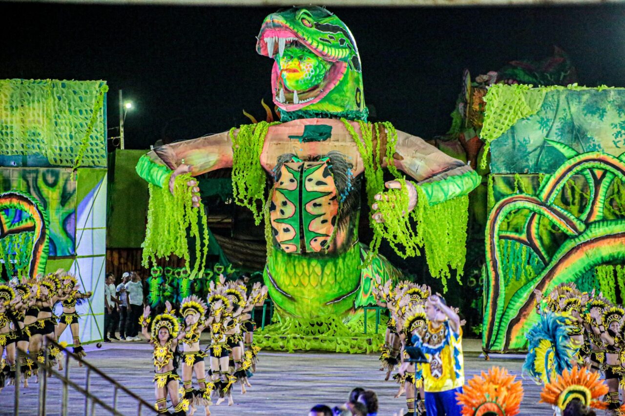 Neste ano, o Boi Malhadinho apresentou o tema “Somos Amazônidas”