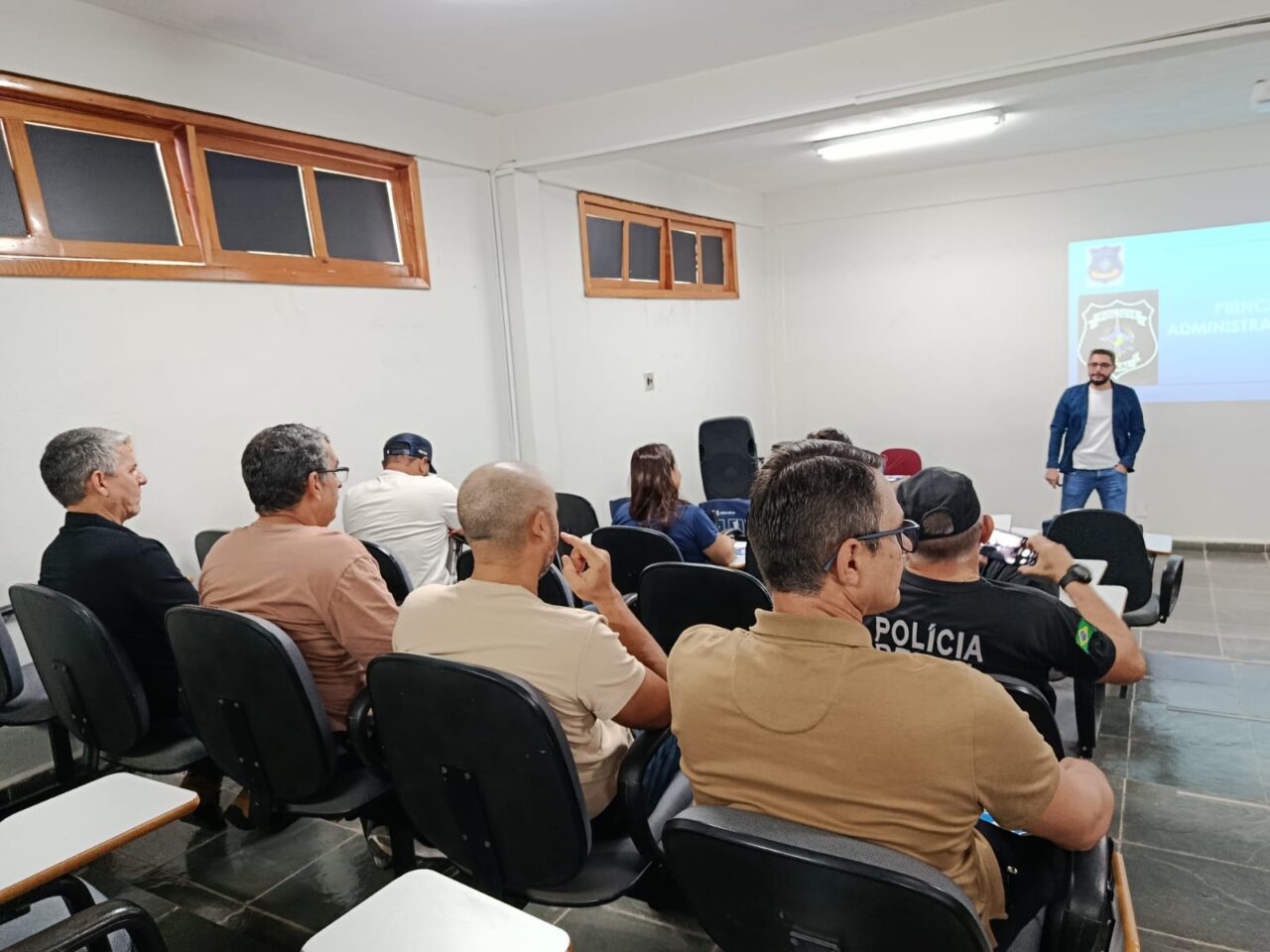 Servidores penais participam de capacitação sobre “Princípios da Administração Pública”, em Ji-Paraná