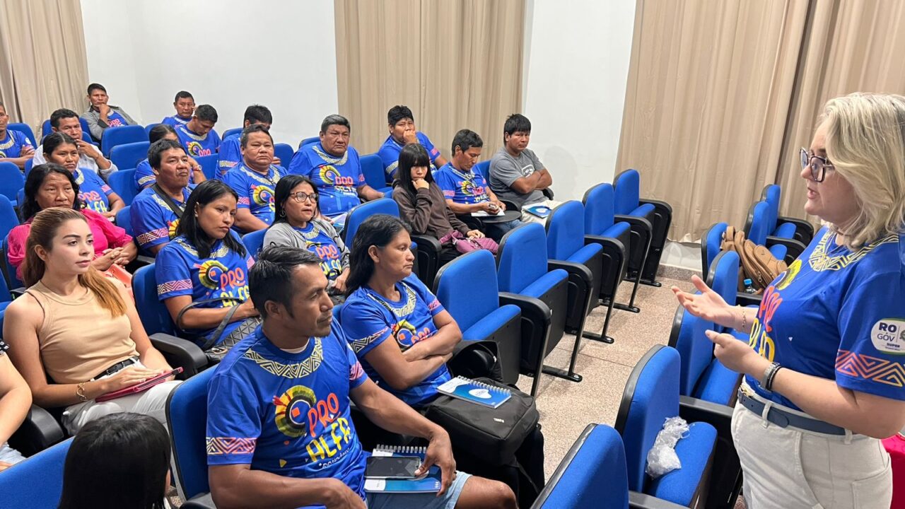 Com foco em escolas indígenas e regulares, ProAlfa Rondônia realiza agenda formativa em Guajará-Mirim